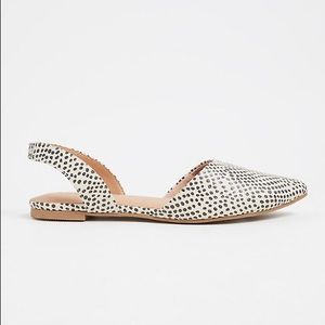 NEW Torrid Size 12W Tan and Black Flats
